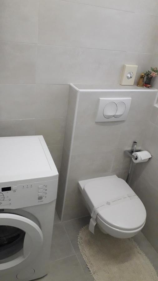 Apartman Iva *